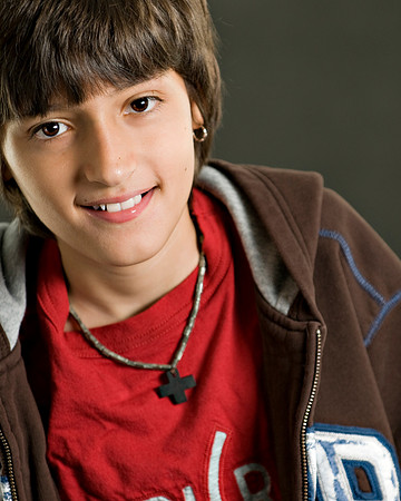 Julian 010508-11168x10